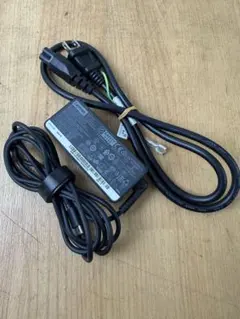 Lenovo 純正AC TypeC 45w 20v 2.25A〜5v 2Aのサムネイル