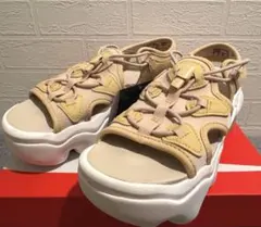 【新品タグ付き】NIKE ナイキ　エアマックスココ　23cm