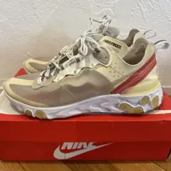 NIKE REACT ELEMENT87 初期カラー