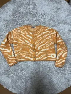 zara オレンジと白 カーディガン セーター