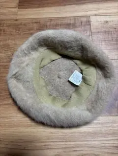 ベージュ ファーベレー帽　おしゃれ