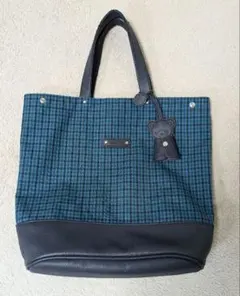 Item thumbnail for item 3ec28909-ff12-4691-be7f-7d88aea6a0e2