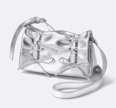 シルバー リボン付きショルダーバッグ