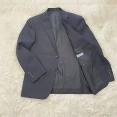 美品 洋服の青山 スーツジャケット 黒 洗える ウール100% 通勤　A4のサムネイル