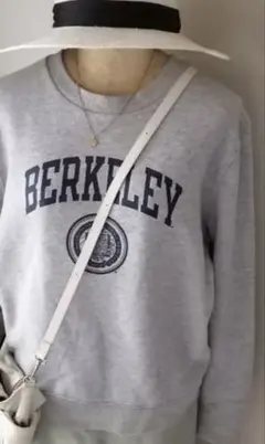 Champion・レディース　スウェット