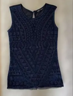 Bershka シアーネイビー ノースリーブトップ Mのサムネイル