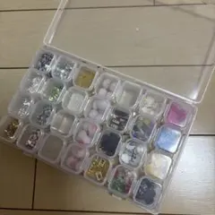ネイルパーツセット 40個以上 収納ケース付