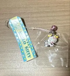 ハローキティ 牧場限定　うしキティ　根付け