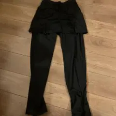 スカート付きブラックレギンス