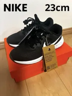 新品 NIKE ブラック ナイキ レボリューション6 黒　23cm