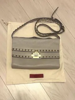 Valentino グレーショルダーバッグ　5000円オフ中！