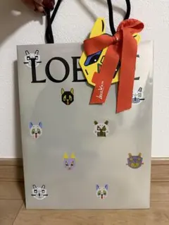 LOEWE ホリデー限定ショッパー
