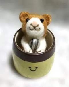 羊毛フェルト 信楽たぬき - メルカリ