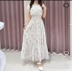 アンミール　ギャザーリボン　フラワー　シャーリング　ワンピース　Anmile