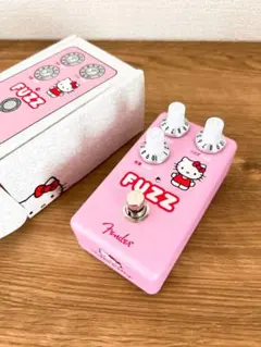 Fender　フェンダー　 HELLO KITTY FUZZ　ハローキティファズ Fender® x Hello Kitty® White Fuzz Pedal