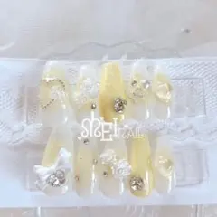 現品⋈ネイルチップ イエロー チークネイル 韓国 ワンホン 量産型 薔薇 推し