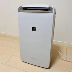 シャープ 衣類乾燥除湿機 CV-H71W 中古美品 付属品なし Amazon | シャープ 衣類乾燥 除湿機 CV-P71-W 7.1L/日 プラズマ