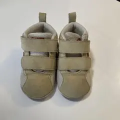 アシックス　スクスク　13.5センチ