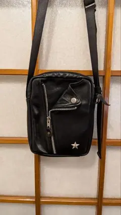 ショット Schott レザー ボディバッグ ダイヤモンドステッチ - メルカリ