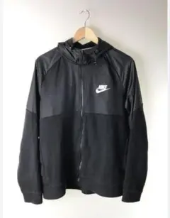 NIKE ナイロンハイブリット　パーカー