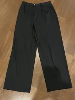 GU ワイドパンツ ポリエステル100%