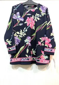 2026年最新】レオナール トップスの人気アイテム - メルカリ