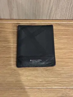 BLACK LABEL CRESTBRIDGE 二つ折り財布のサムネイル