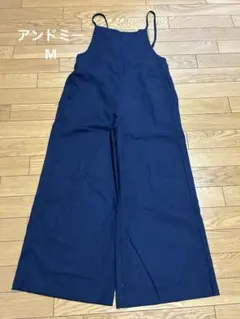 美品⭐︎アンドミー　サロペットパンツM ネイビーのサムネイル