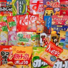 49✨お菓子詰め合わせ✨【地域限定商品あり】お菓子まとめ売りキットカット１２－３