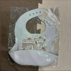 スヌーピー シリコン製 お食事エプロン　シリコンスタイ