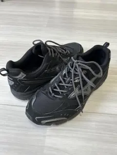 MIZUNO MXR ミズノ スニーカー ブラック テック系のサムネイル