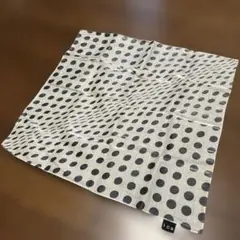 ICB ドット柄スカーフ ホワイト×ブラック