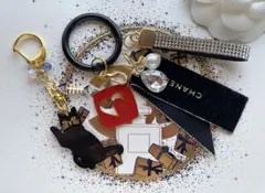 CHANEL_2026限定　バレンタインチャーム　＆ブラックキャットキーリング