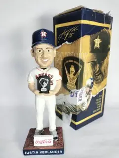マジック・ジョンソン NBA&MLB ボブルヘッド フィギュア - メルカリ
