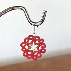【1点限定】タティングレース ピアス レッド 花モチーフ 華やか 軽い