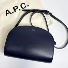 【極美品】A.P.C. demi-Lune ハーフムーン ショルダーバッグのサムネイル