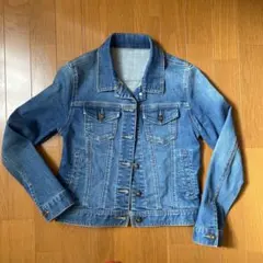 Item thumbnail for item e1f2a518-cb8f-4405-b039-b62472d34b35