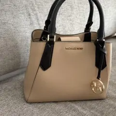 MICHAEL KORS ベージュレザー ハンドバッグ