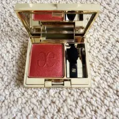 【1度使用】Elegance プレジールアイズ アイシャドウのサムネイル