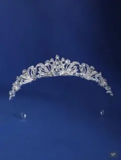 シルバークリスタルティアラ