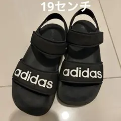 adidasサンダル　19センチ　男女兼用のサムネイル