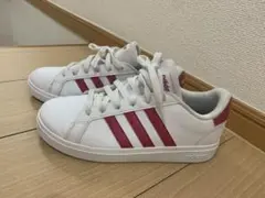 adidas ホワイト/ピンク スニーカー