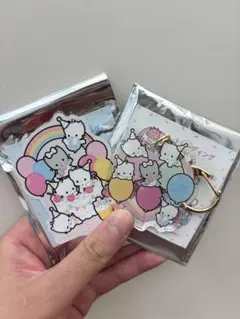 伊勢丹　サンリオ　ニャニィニュニェニョン　ステッカー　アクキー