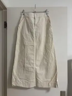 ローリーズファーム　ホワイトタイトスカート　大人カジュアル　コーデュロイ