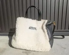 MARNI ショルダーバッグ ホワイト/ブラック MUSEO ムートン