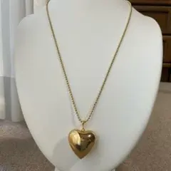 【日本製】ハートの金メッキロングネックレス　ゴールド　ボールチェーン