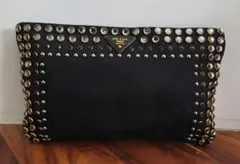 PRADA カナパ ビジュー装飾 クラッチバッグ - メルカリ