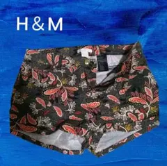 H&M ホットパンツ ショートパンツ ブラック 総柄 ショーパン 未使用