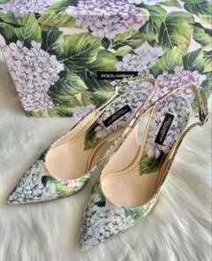 Dolce & Gabbana ハイドレンジア　紫陽花　パテントレザー　パンプスのサムネイル