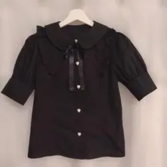 ♡アンクルージュ♡ブラウス♡ハートボタンのサムネイル